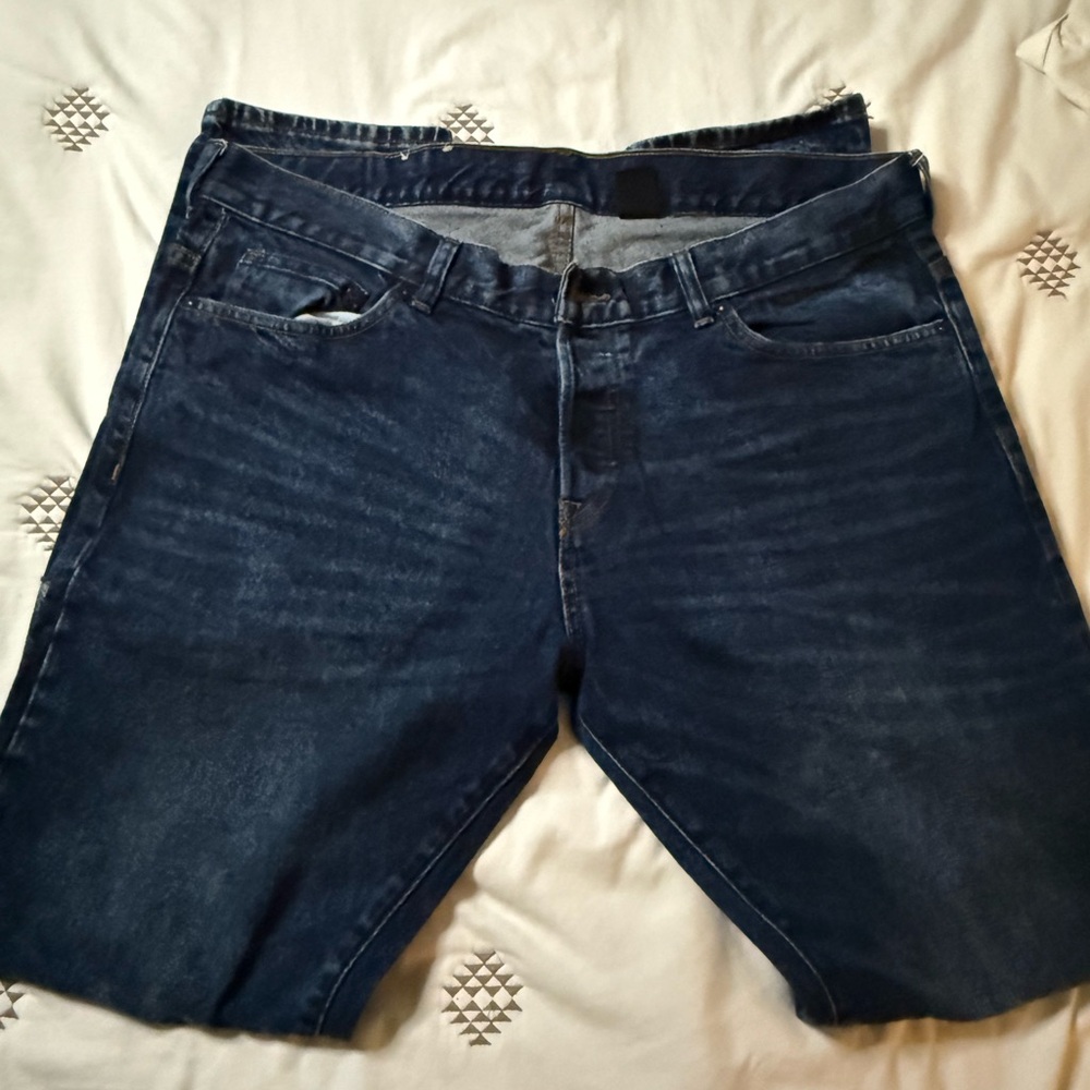 Like new DENIM 36x32 low waist